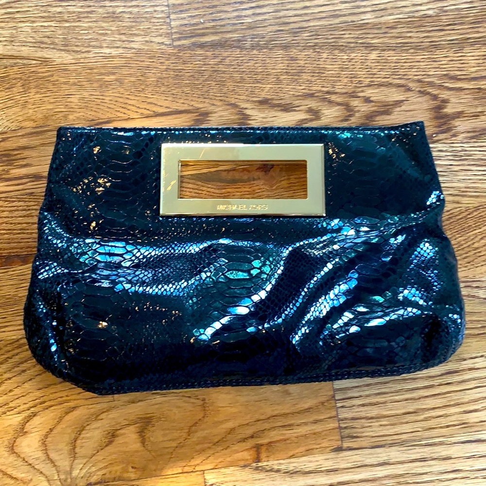 Gorgeous Michael Kors Leather Clutch